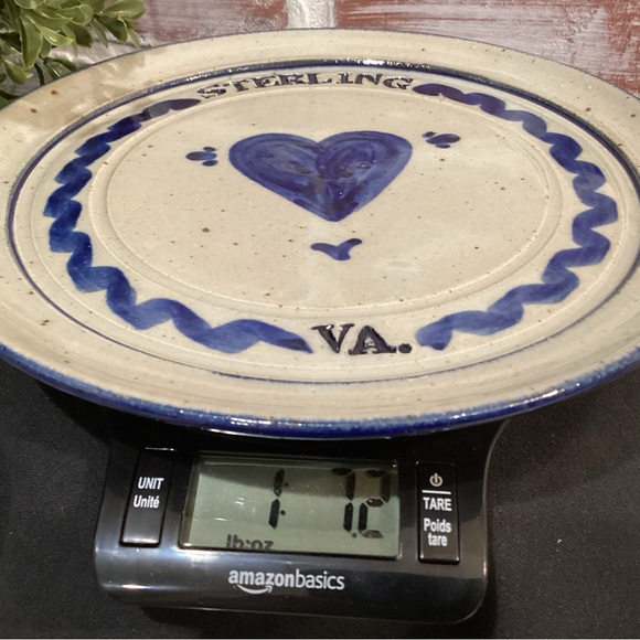 Vintage - Ceramic Heart Plate - Sterling VA. - By Essig 3/98 engraved on reverse - Picture 9 of 9